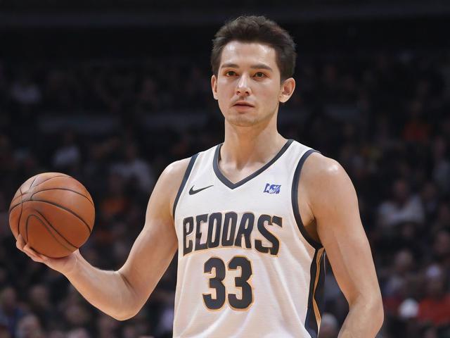 开云体育_ NBA全明星赛的个人魅力：谁是最受欢迎的球员？，nba全明星哪天开打