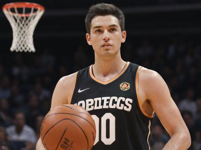 开云体育_ NBA季后赛的决战时刻：谁能把握机会？，nba季后赛开打了吗