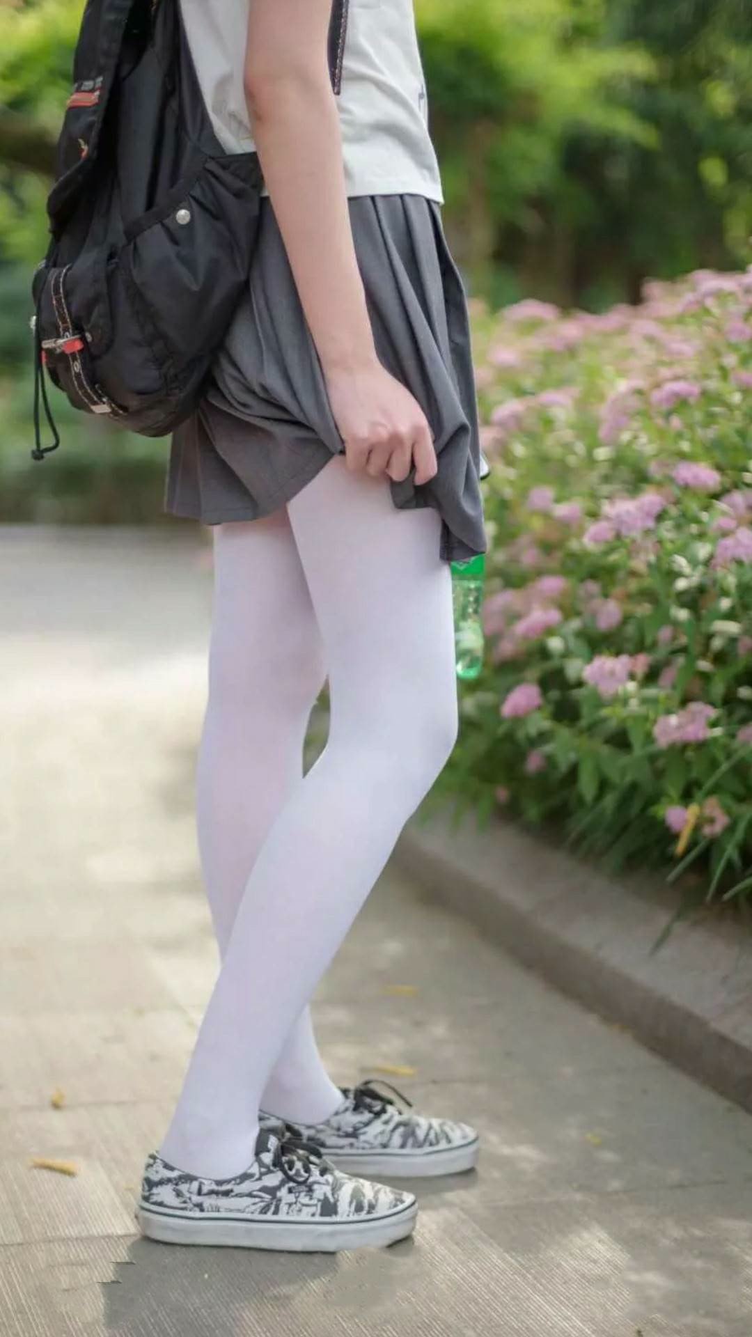 美国队门将费尔南德斯在巴黎奥运会上展现出高水平的扑救能力，费尔南德斯 美网