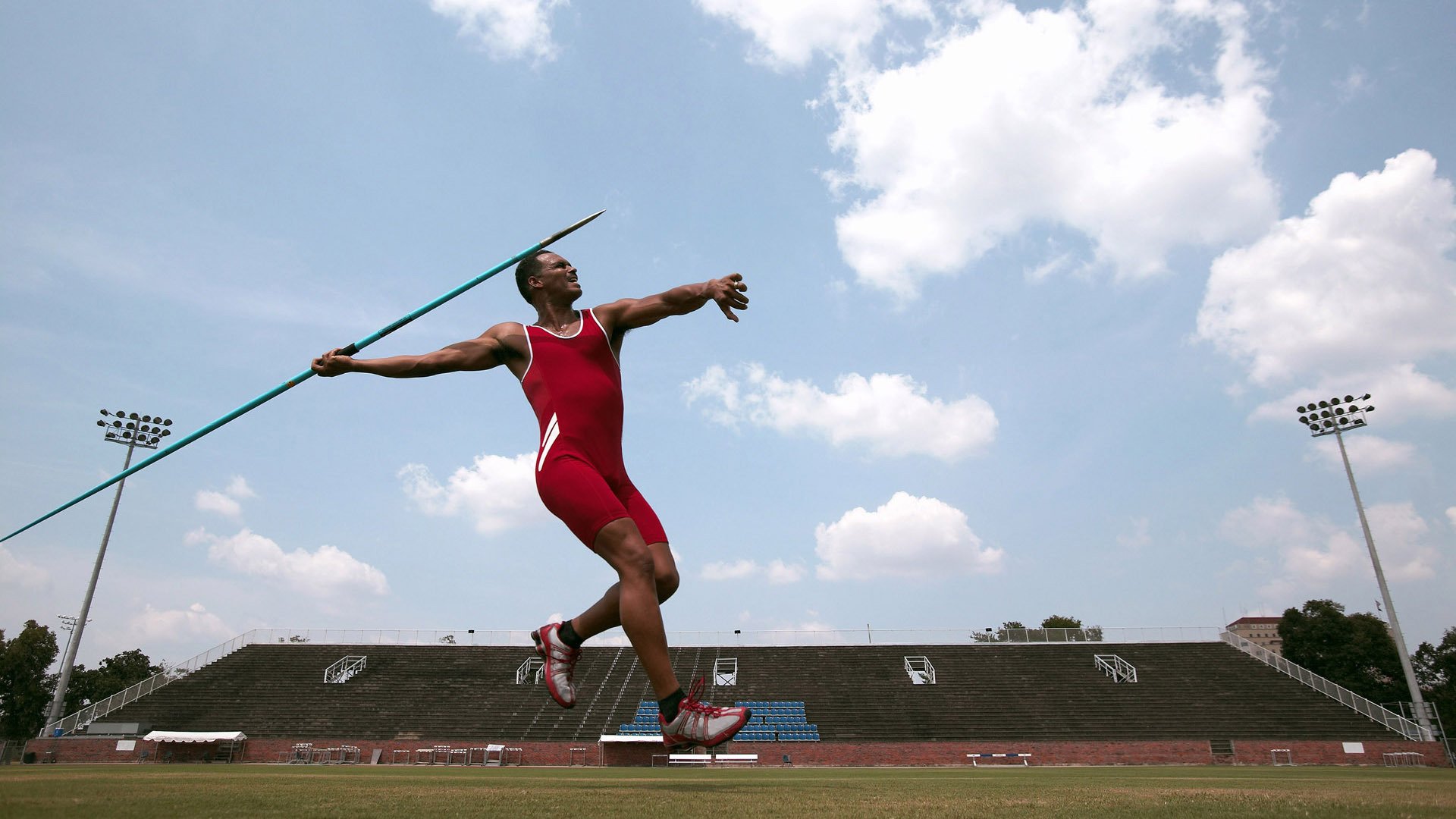 Stadium of the Future:未来足球场的科技革新,足球的未来发展会怎样