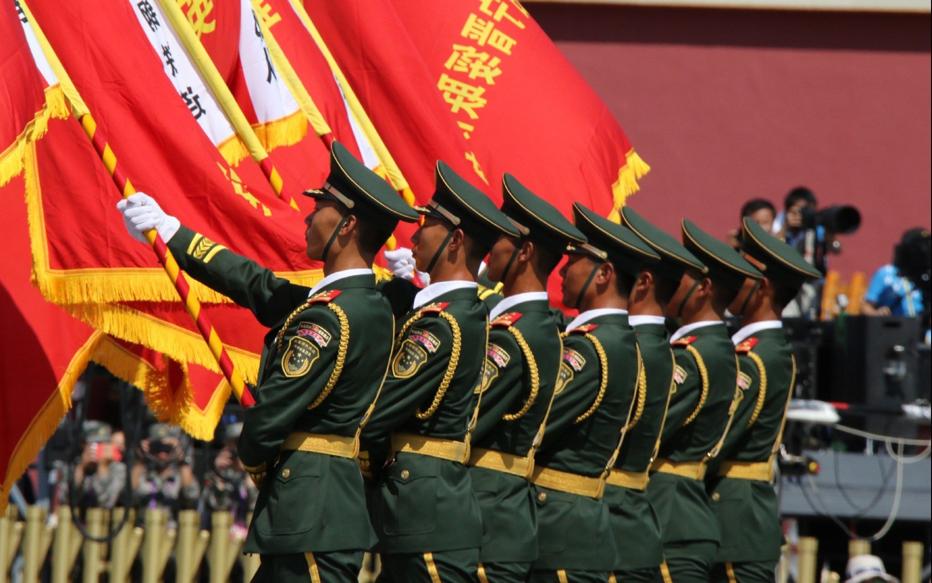 游泳、水球、跳水三项整体实力提升，游泳的跳水