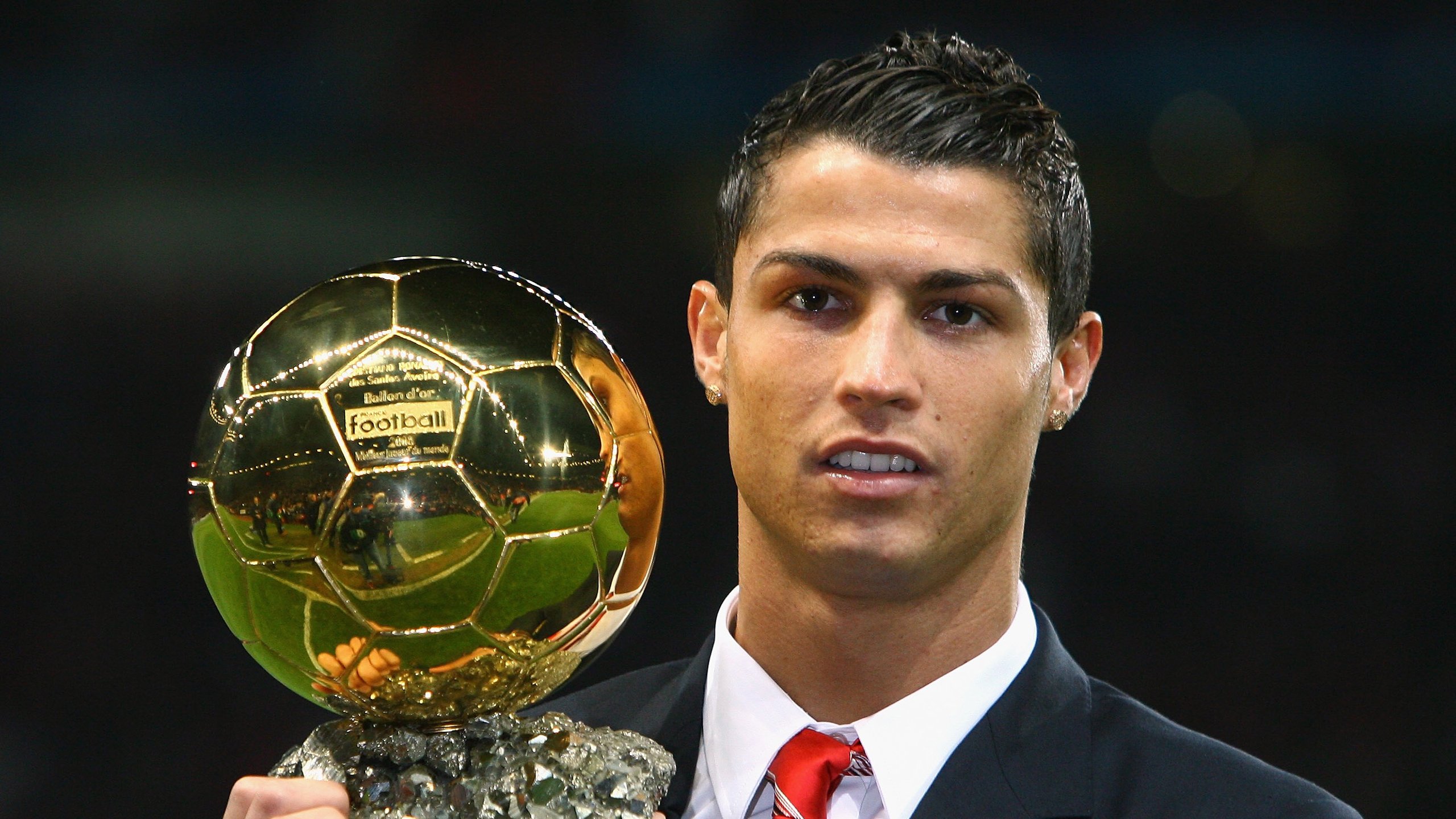 开云体育备用-克罗地亚马术协会设立“Sinjska Alka”奖学金，支持传统马术研究。